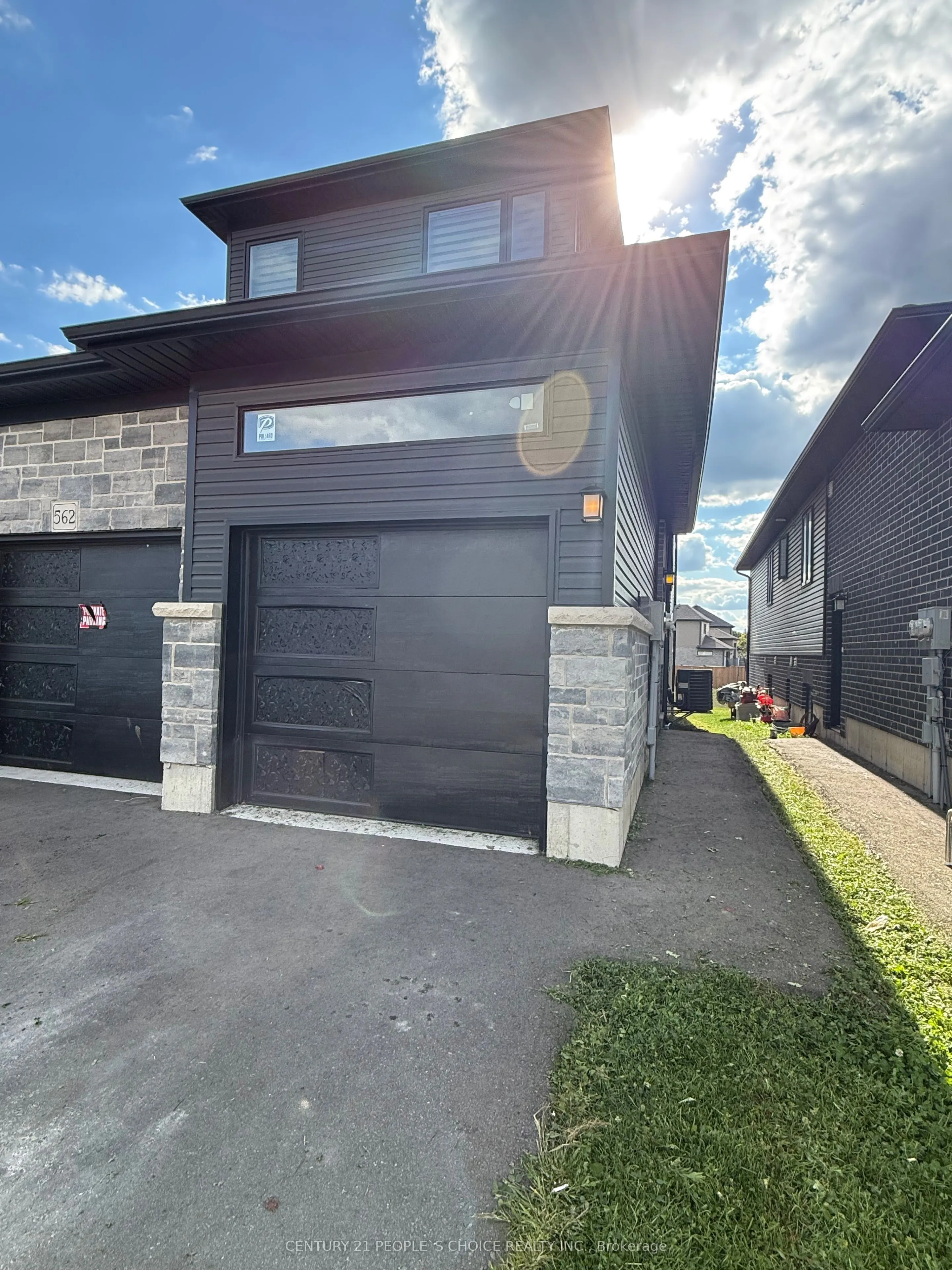 562 Fairway Drive, #Bsmt