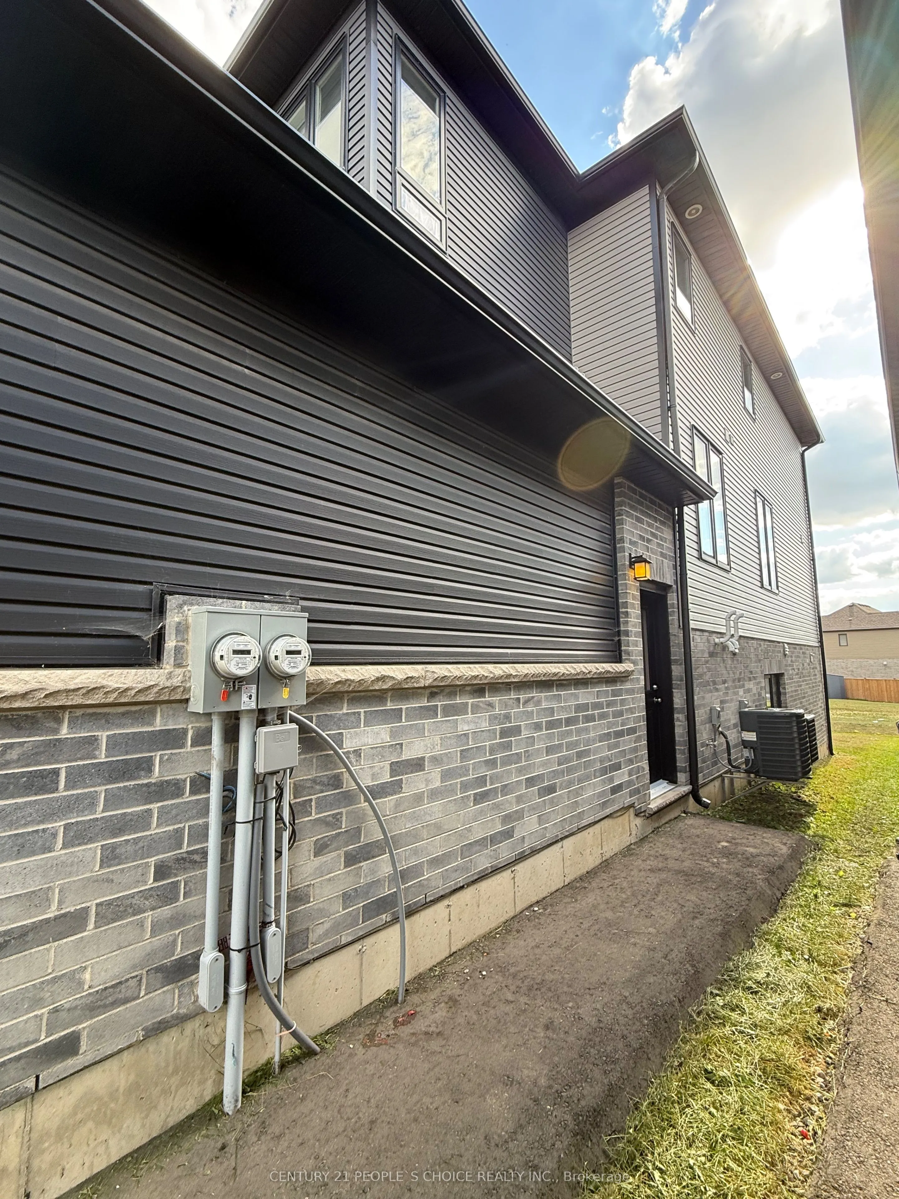 562 Fairway Drive, #Bsmt