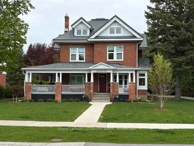20 Alice Street E, #4
