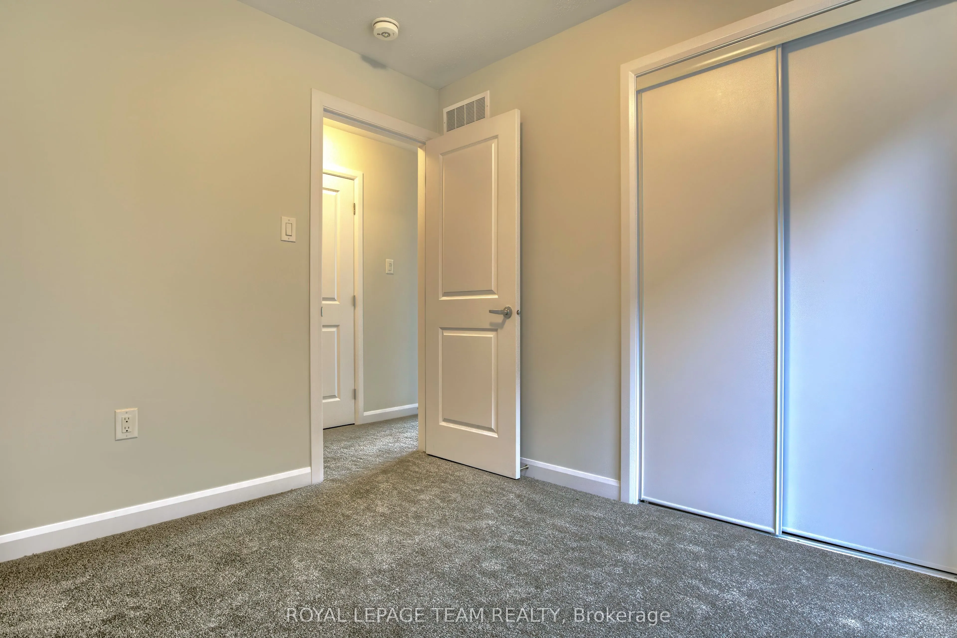 280 Elsie Macgill Walk