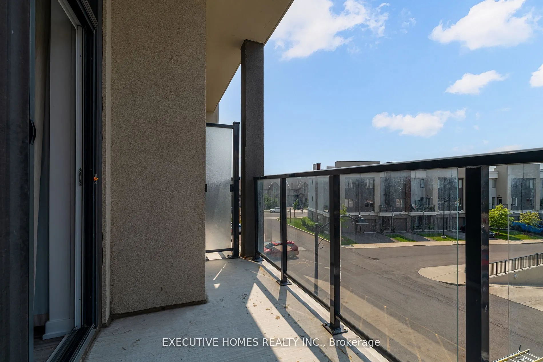 101 SHOREVIEW Place, #327