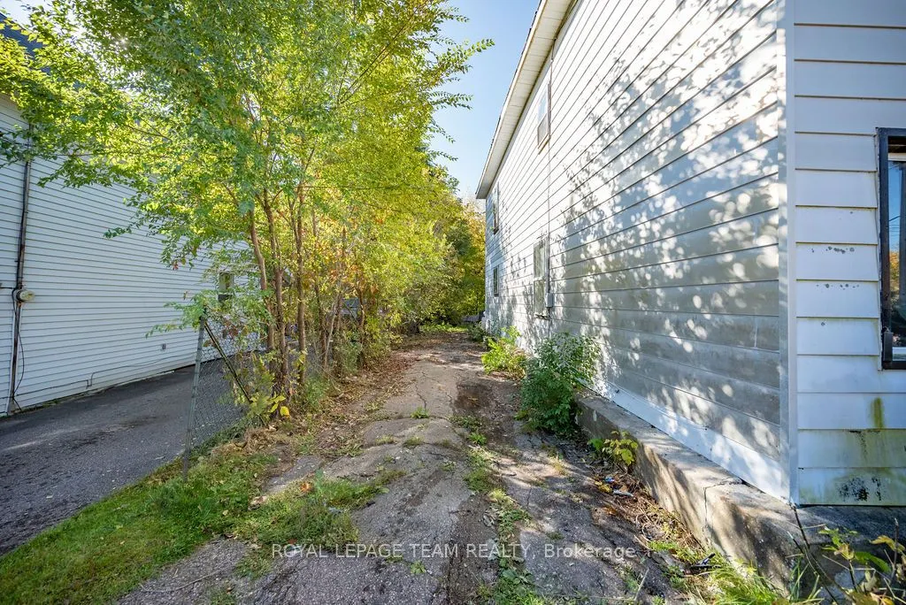 450 D'arcy Street