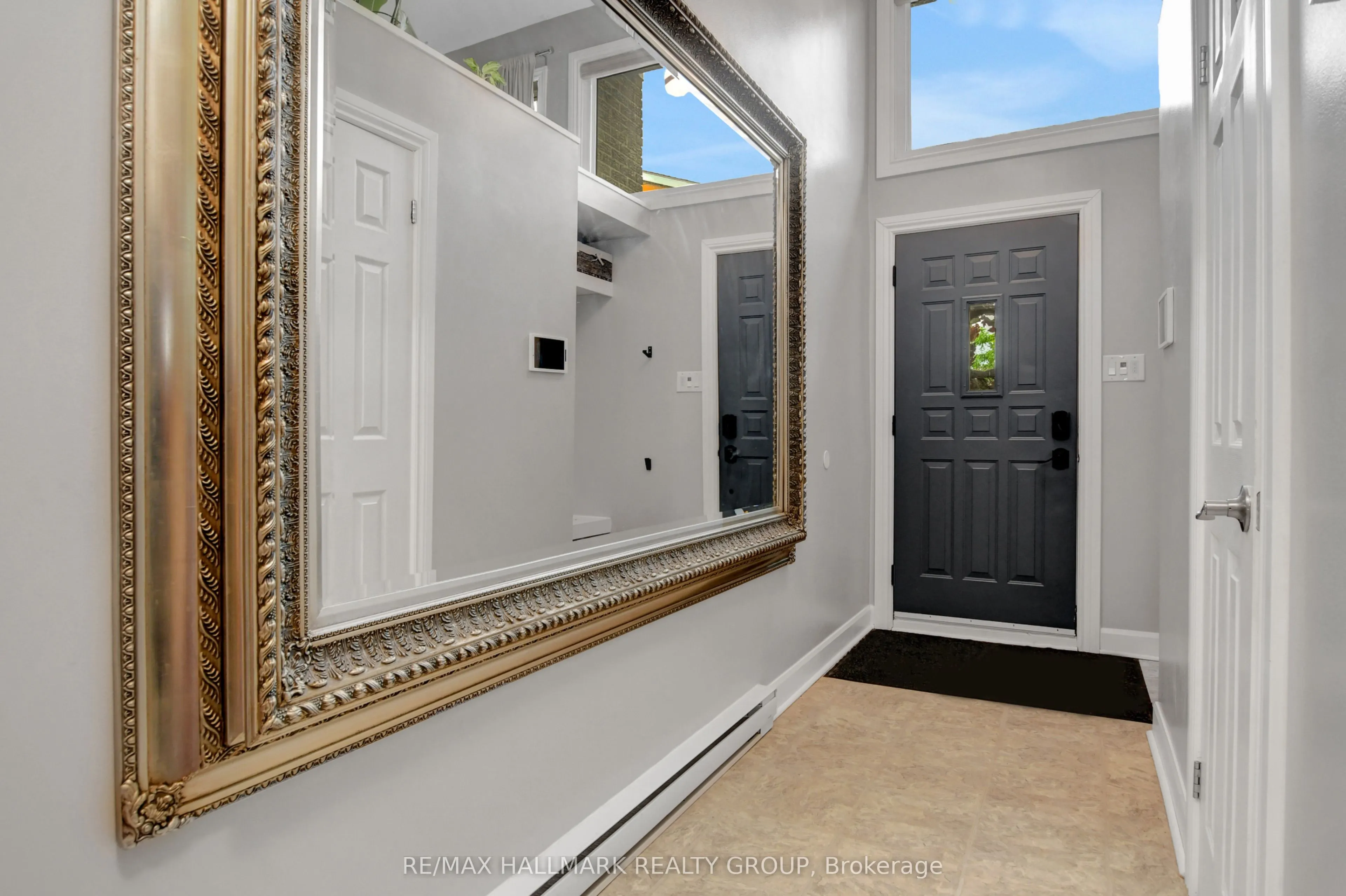 2094 Eric Crescent, #2094