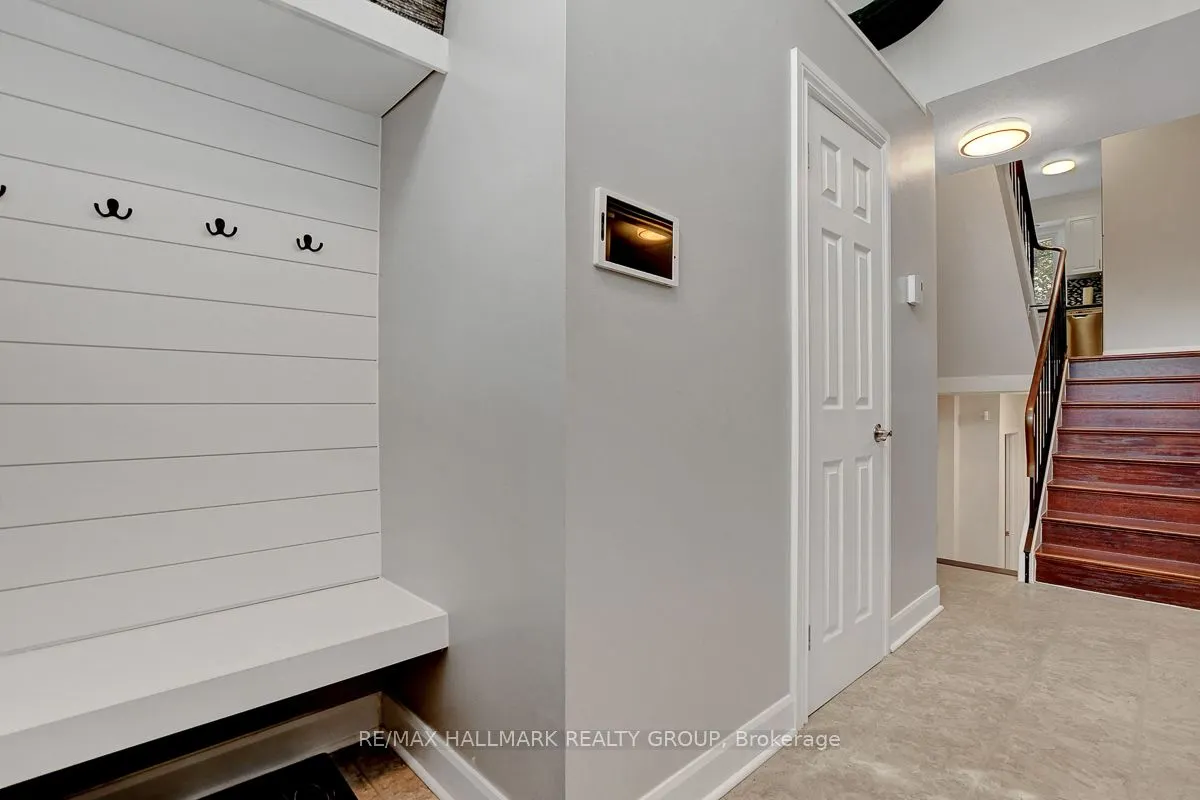 2094 Eric Crescent, #2094