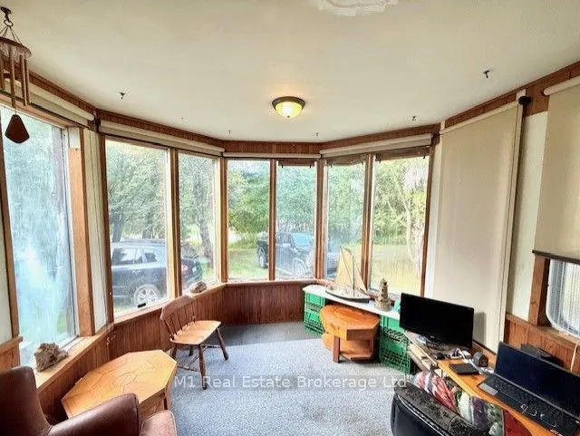 1017 North Shore Road