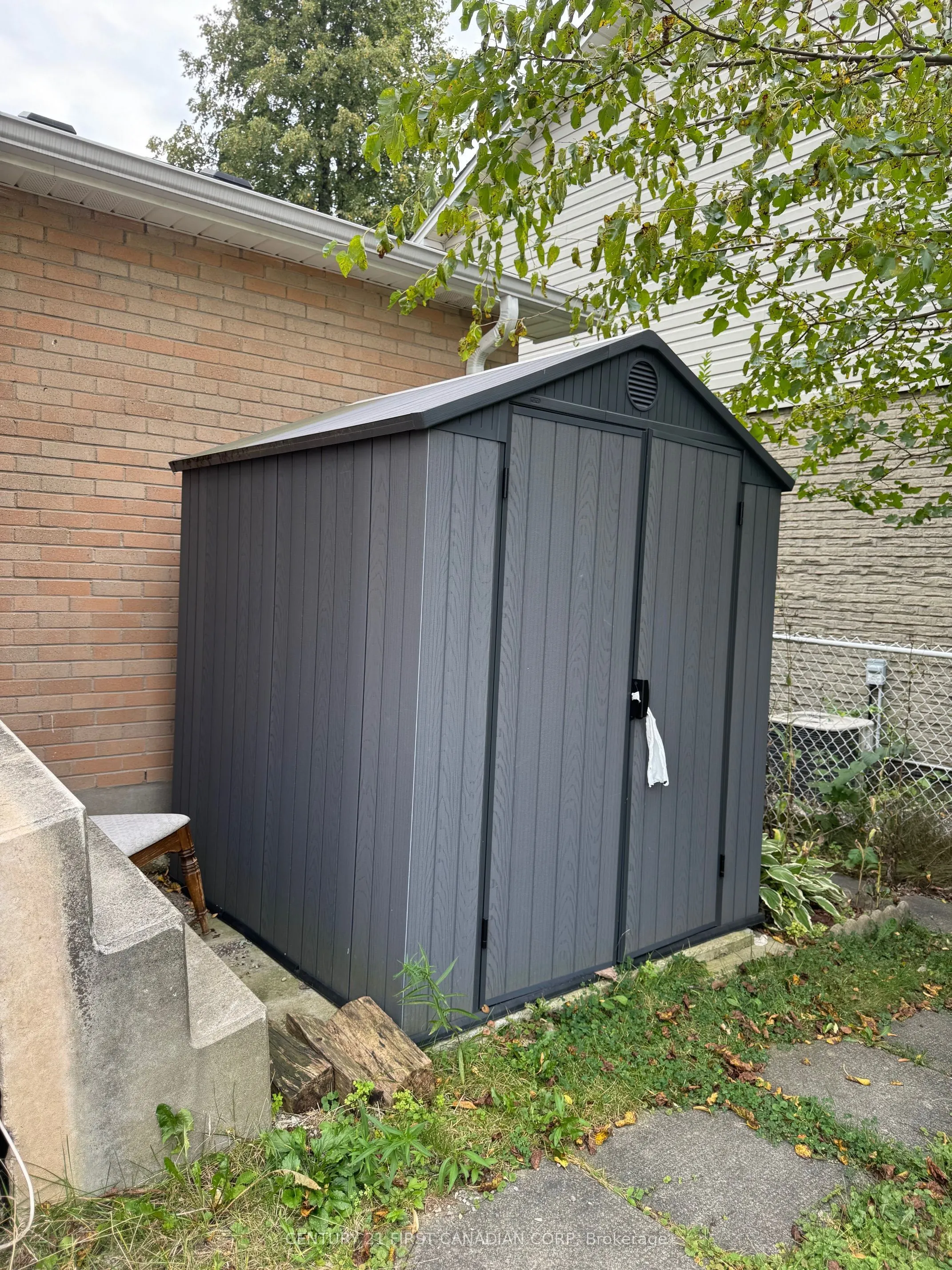 53 Archer Crescent