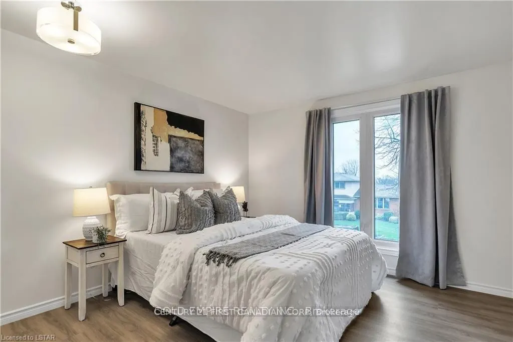 53 Archer Crescent