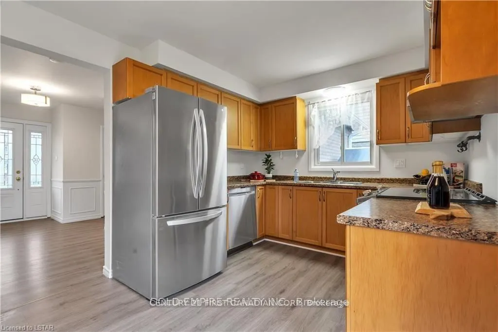 53 Archer Crescent