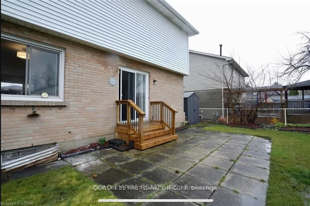 53 Archer Crescent