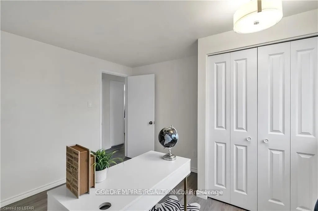 53 Archer Crescent