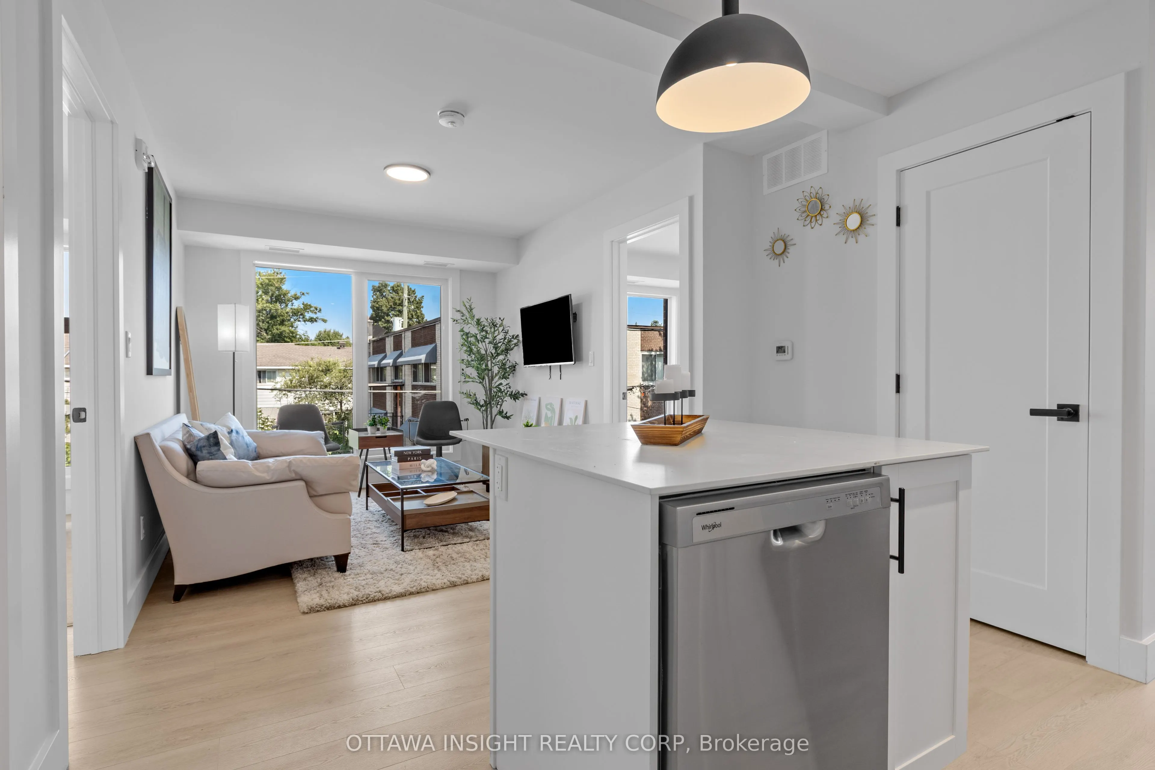 263 Currell Avenue, #4