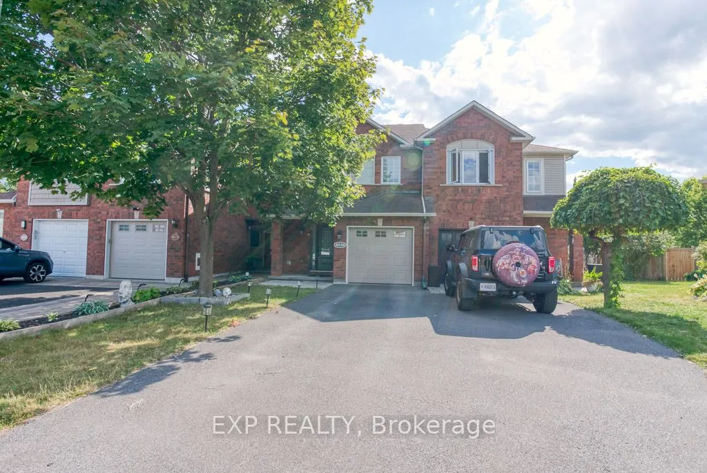 4626 OGILVIE Walk Crescent