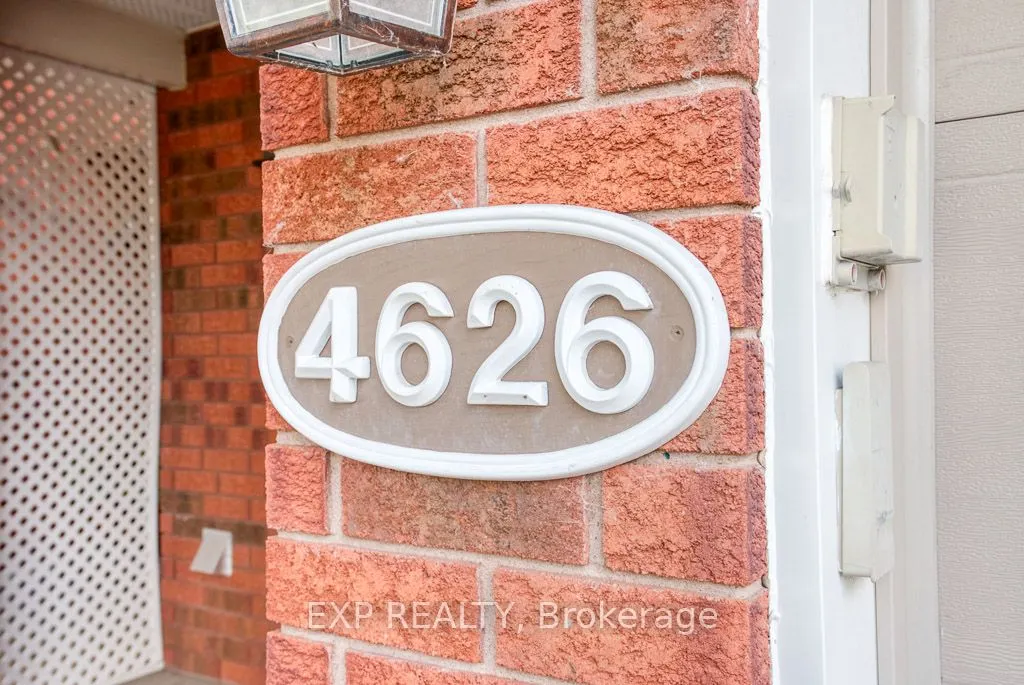 4626 OGILVIE Walk Crescent