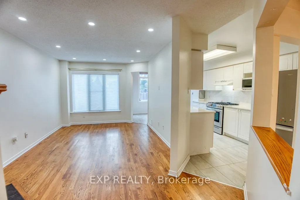 4626 OGILVIE Walk Crescent