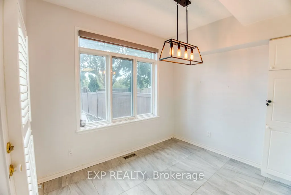 4626 OGILVIE Walk Crescent