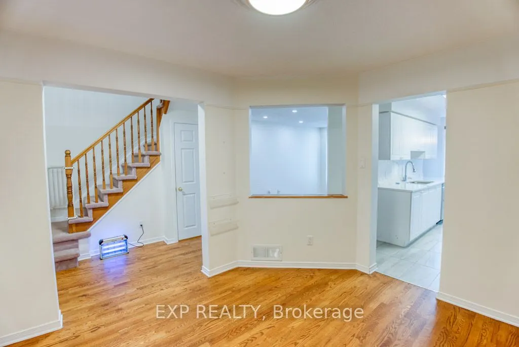 4626 OGILVIE Walk Crescent