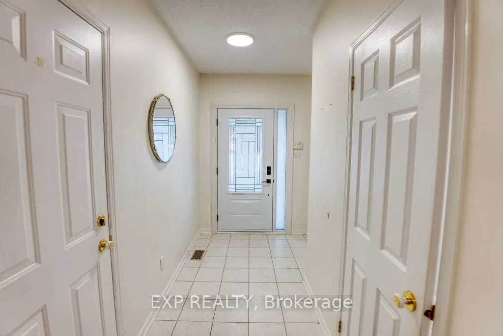 4626 OGILVIE Walk Crescent