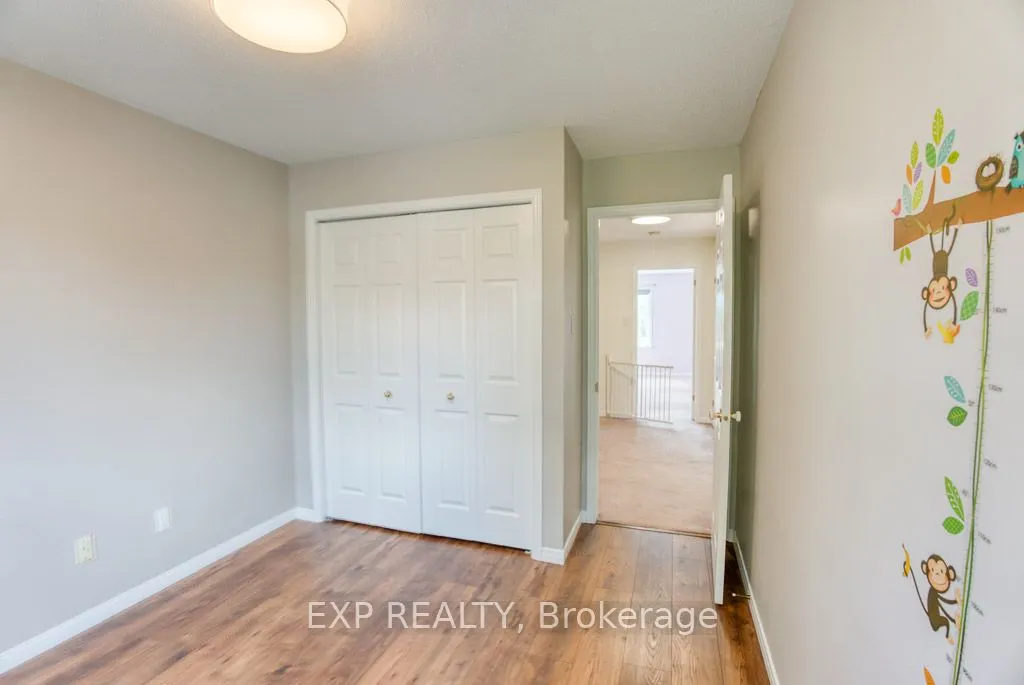 4626 OGILVIE Walk Crescent