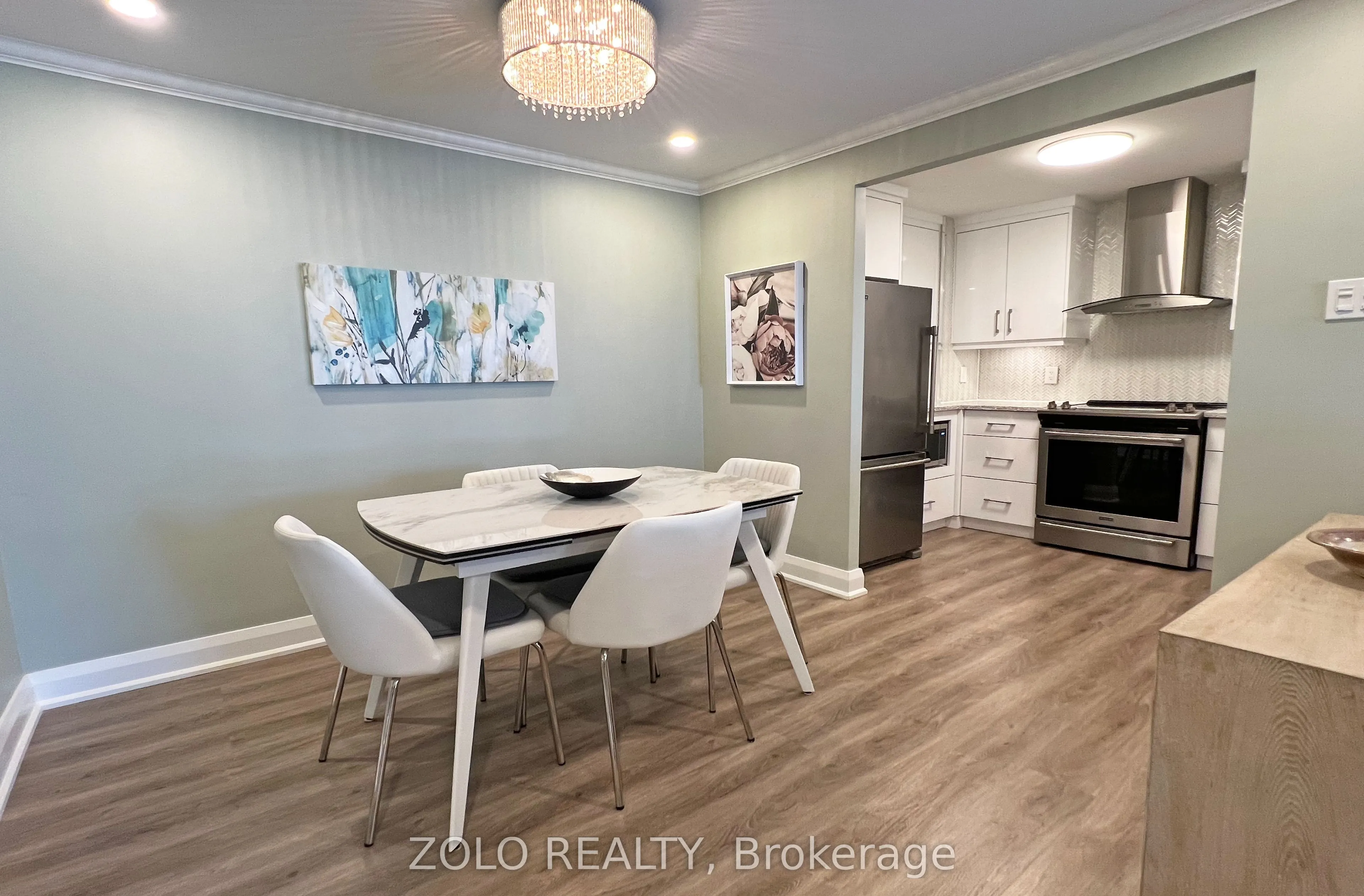 915 Elmsmere Road, #1011