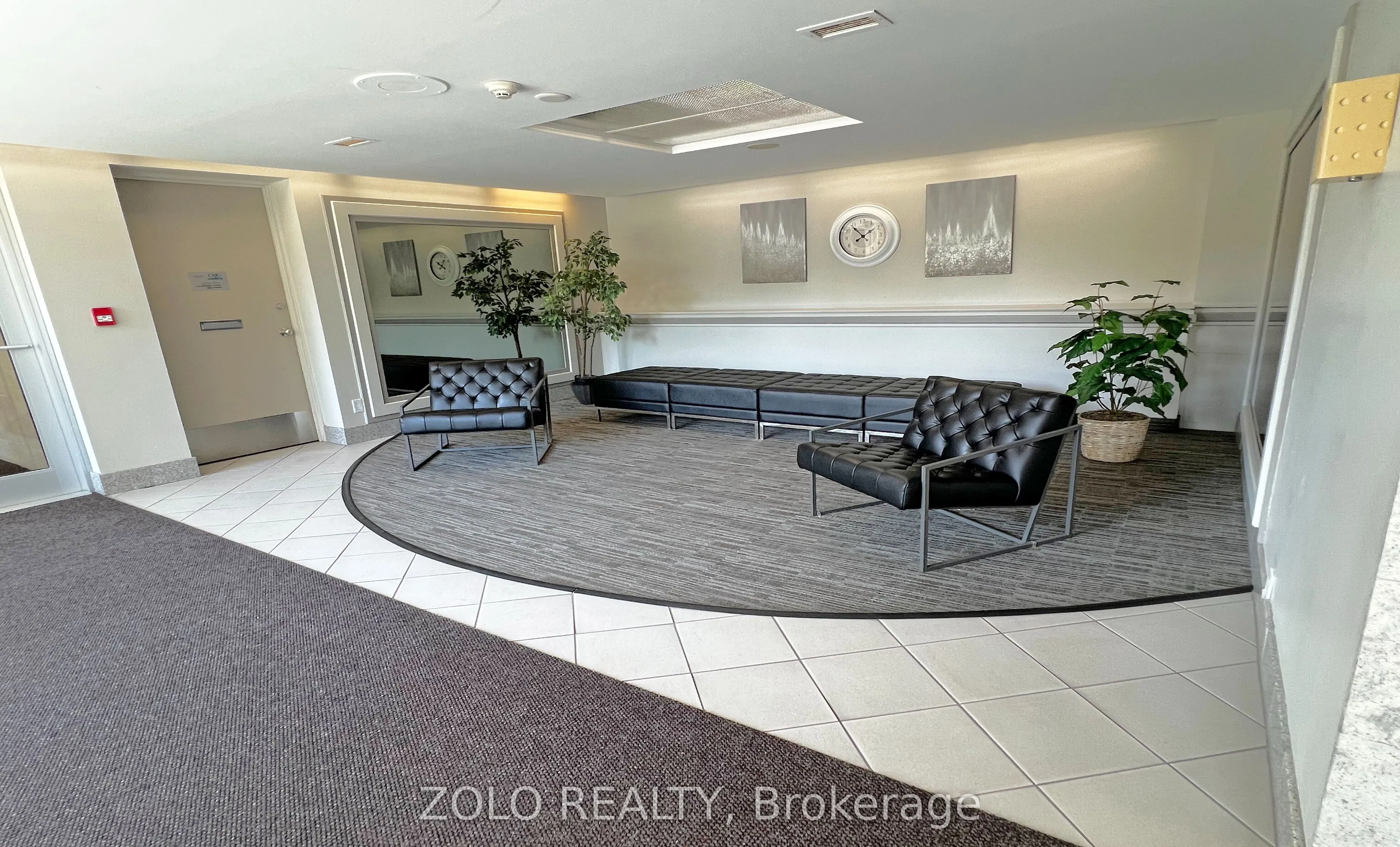 915 Elmsmere Road, #1011