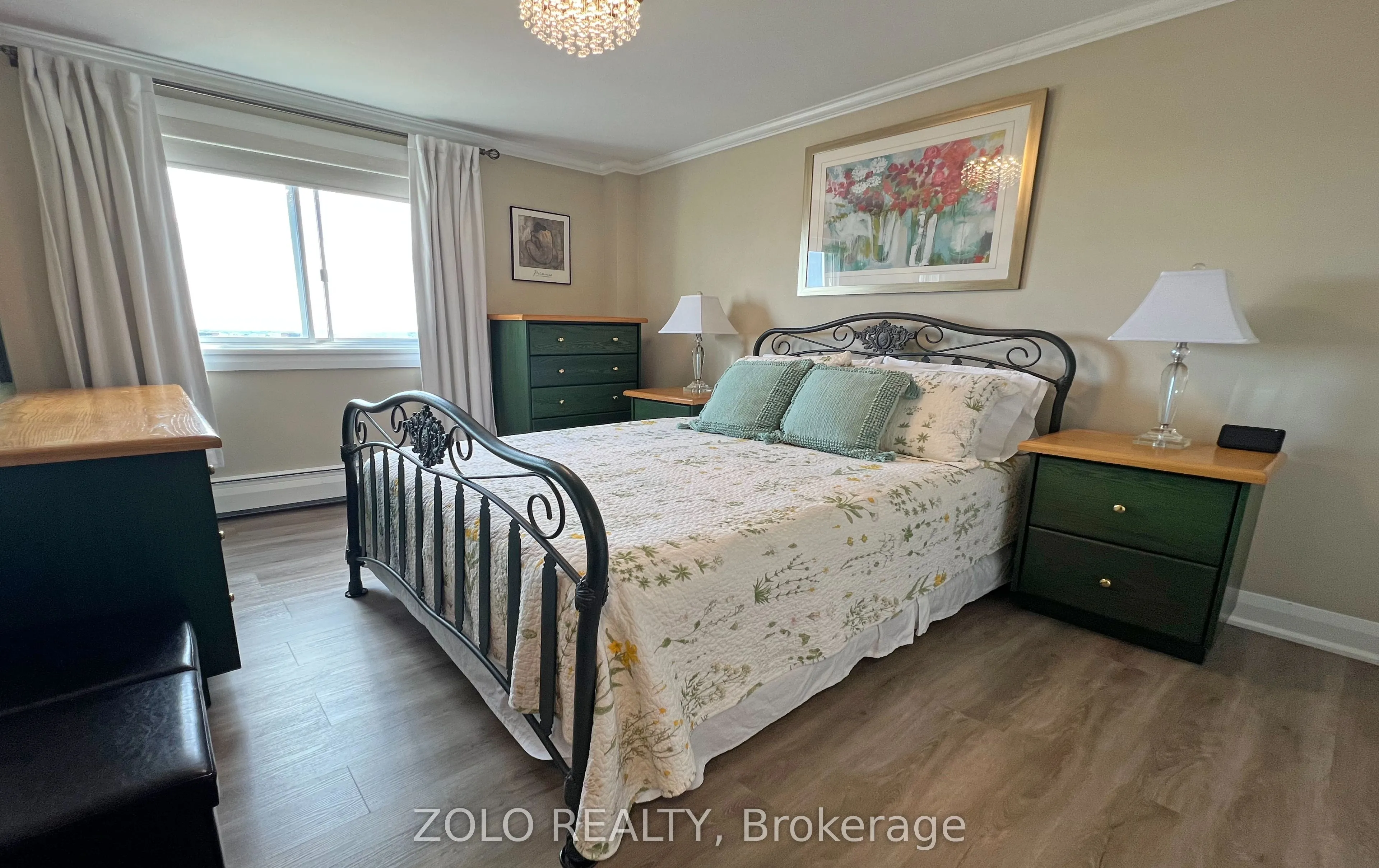 915 Elmsmere Road, #1011