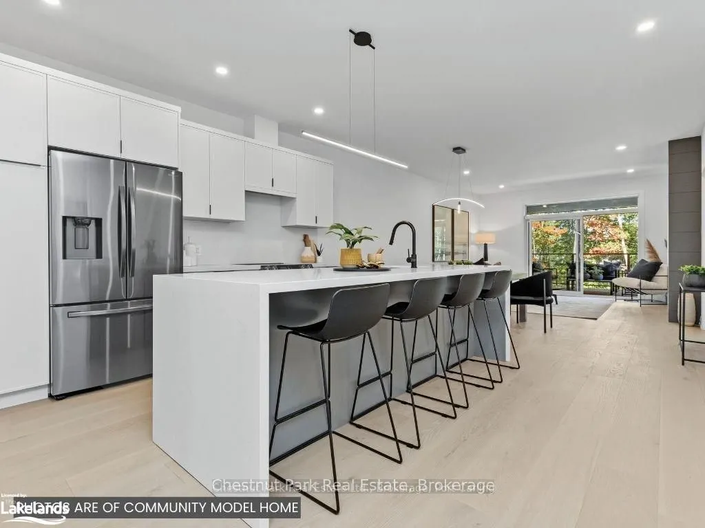 2 BLACK SPRUCE Street, #2