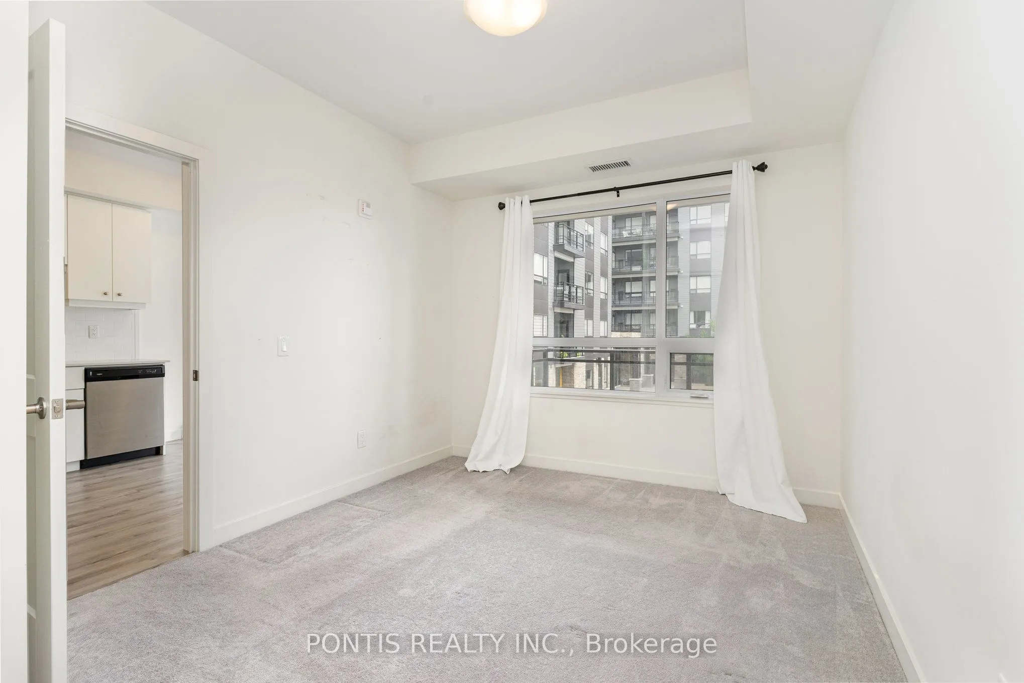 251 Northfield Drive E, #207