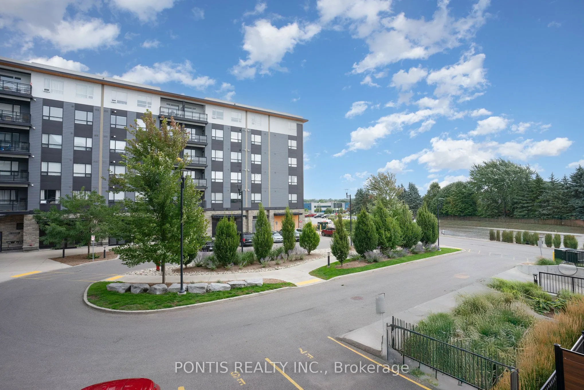 251 Northfield Drive E, #207