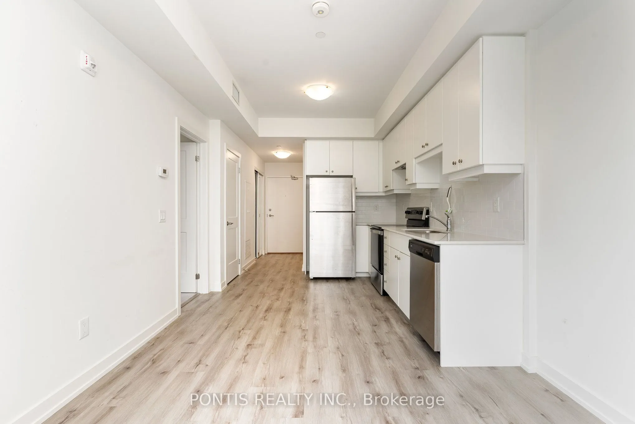 251 Northfield Drive E, #207
