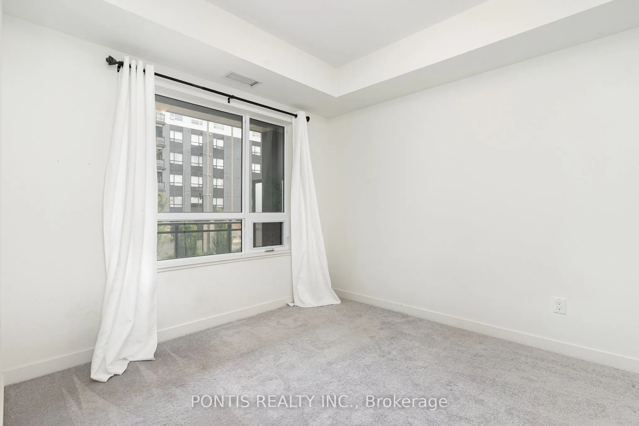 251 Northfield Drive E, #207