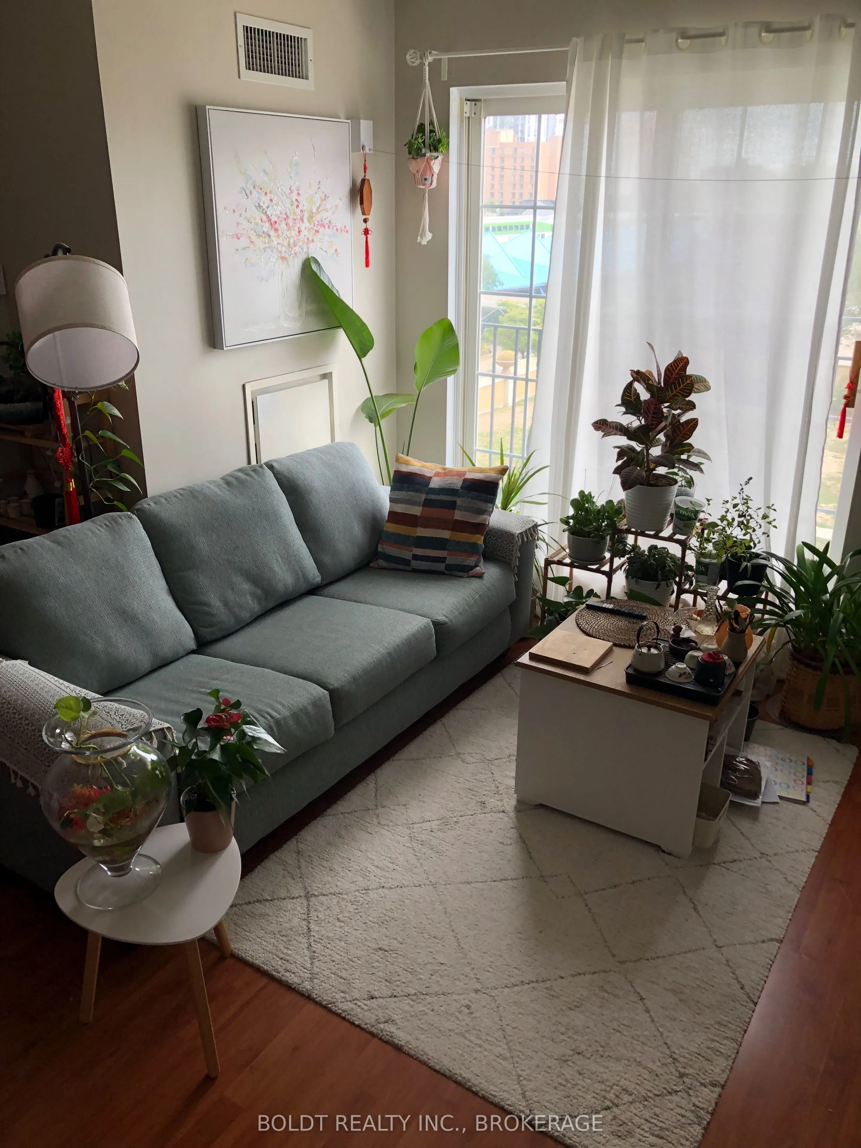 135 James St S 304 Street, #4