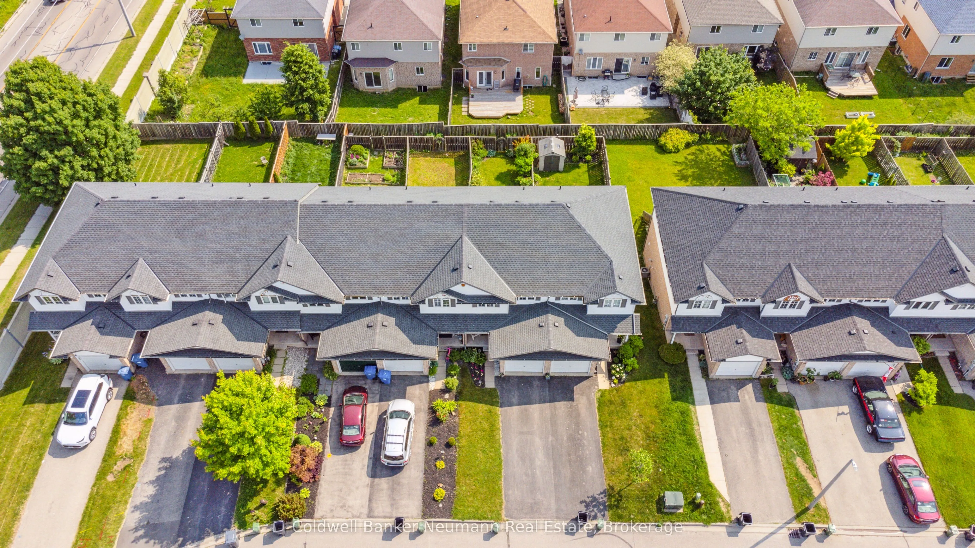 60 Hasler Crescent