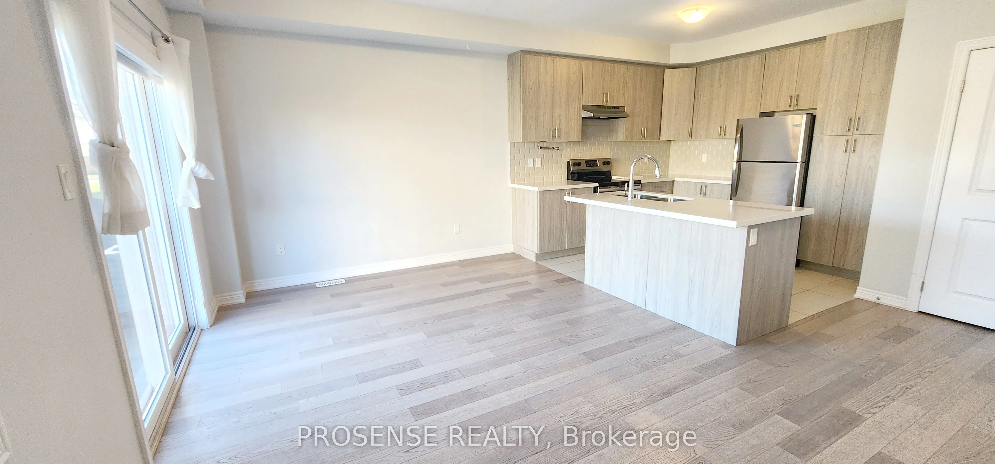 10 pinot Crescent