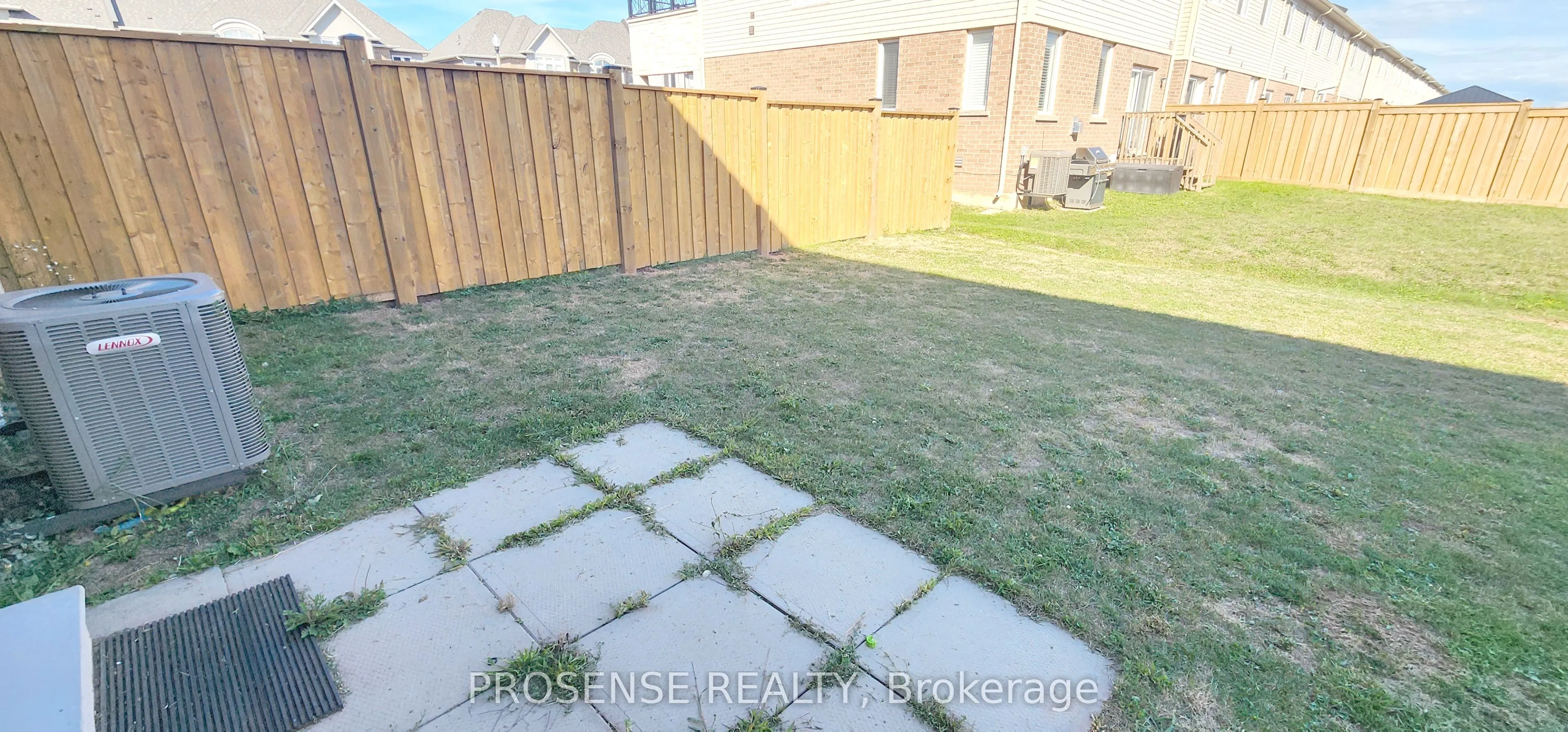 10 pinot Crescent