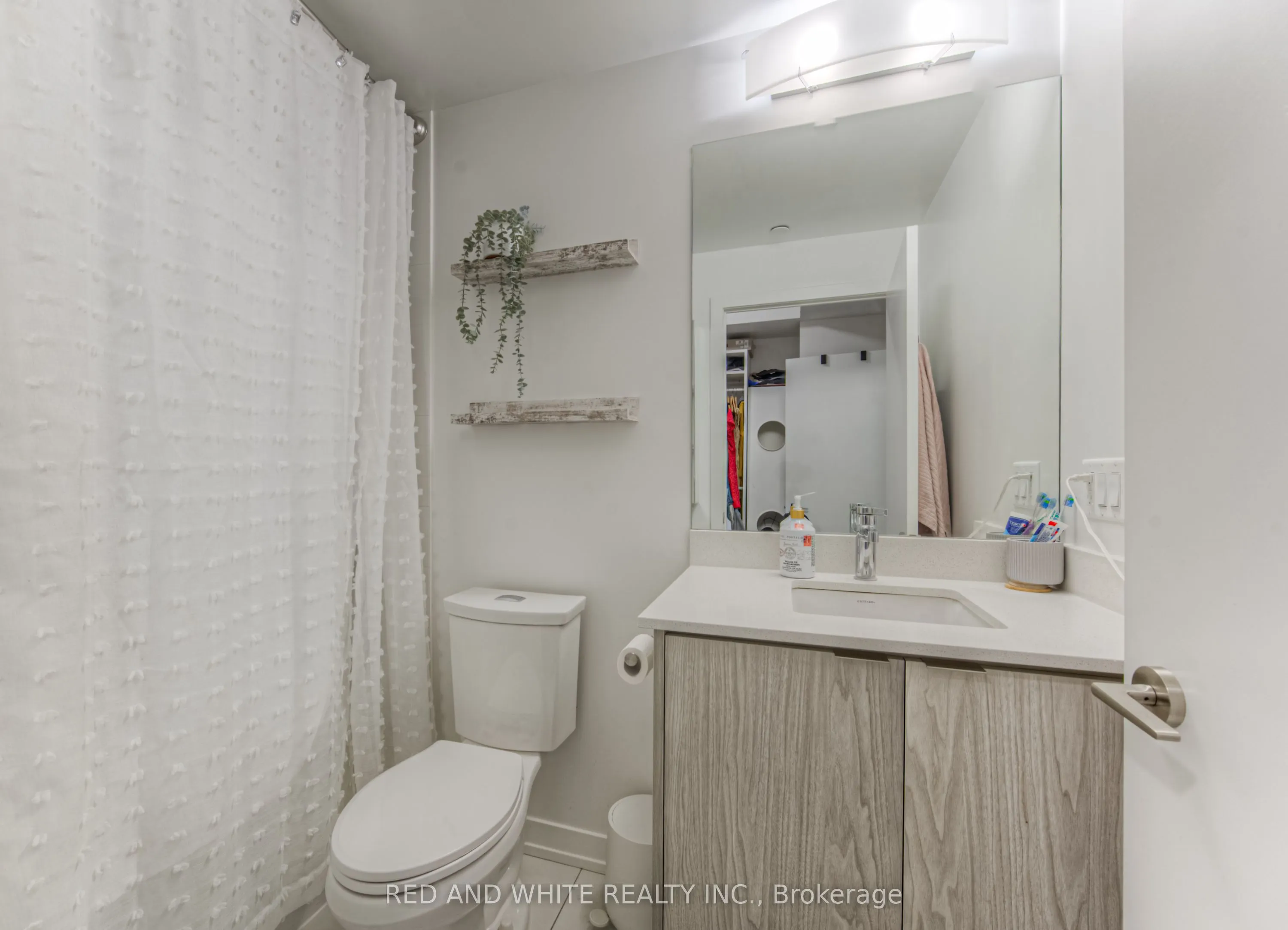 55 Duke Street W, #1308
