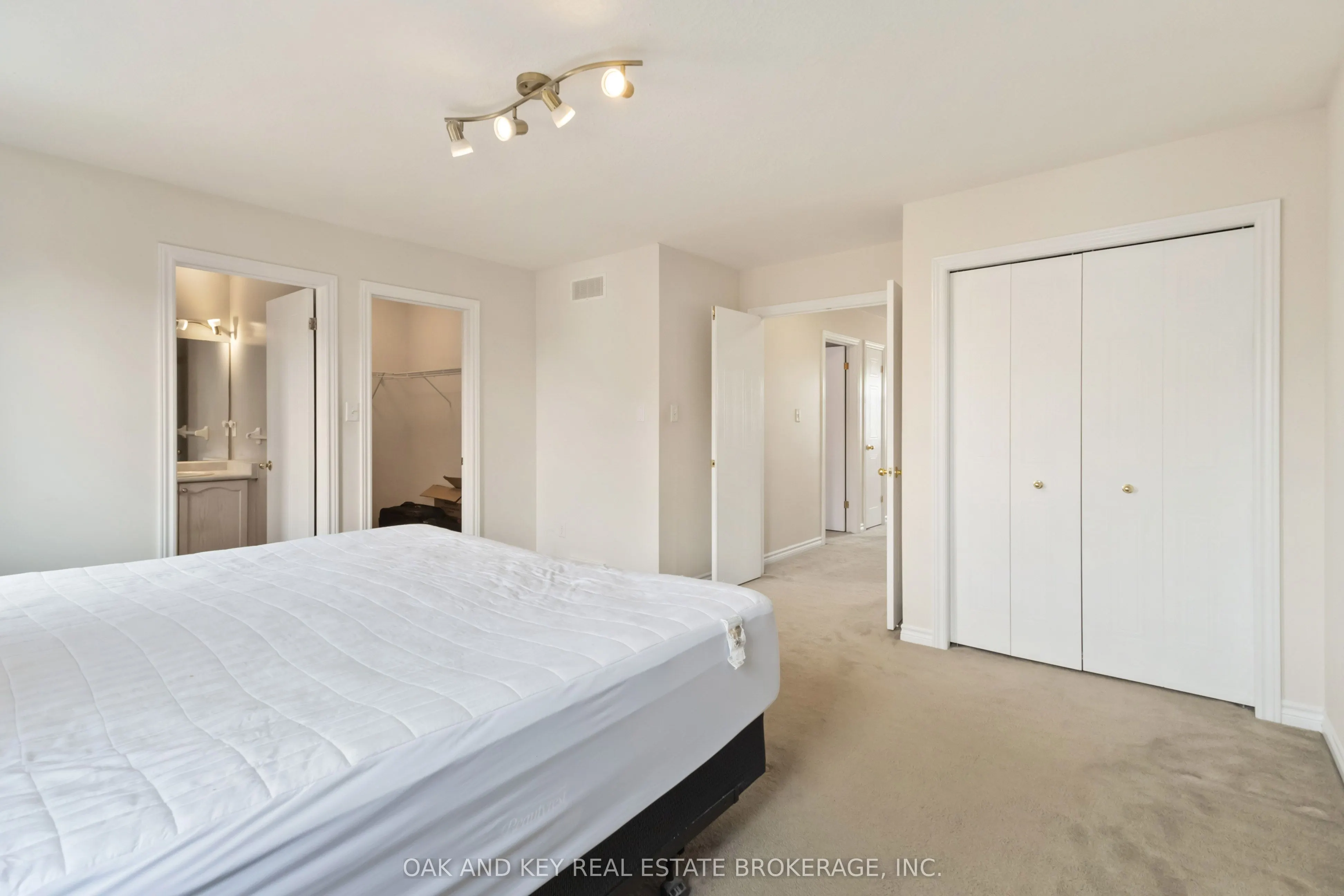 2588 Meadowgate Boulevard