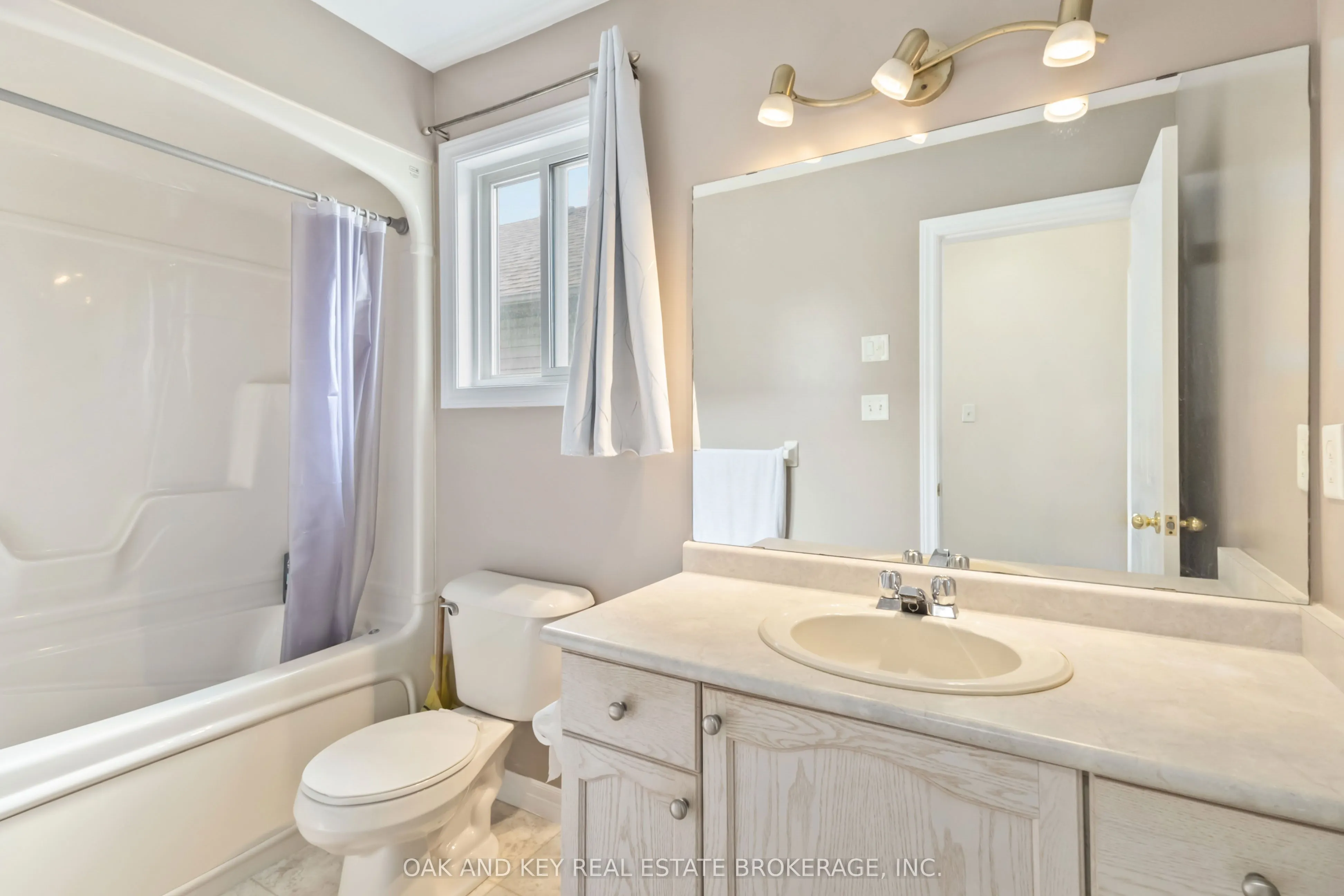 2588 Meadowgate Boulevard