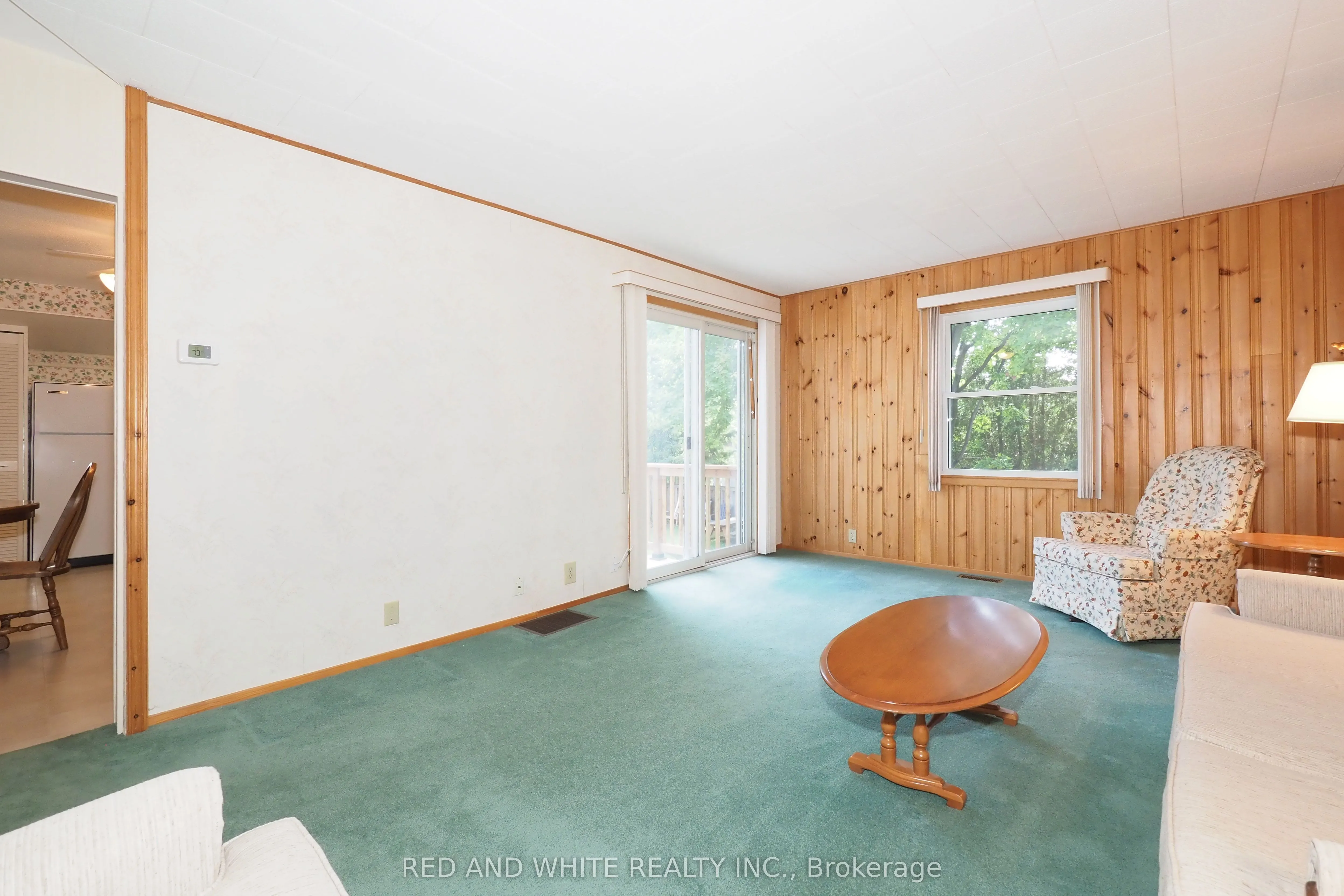 111 North Drive N