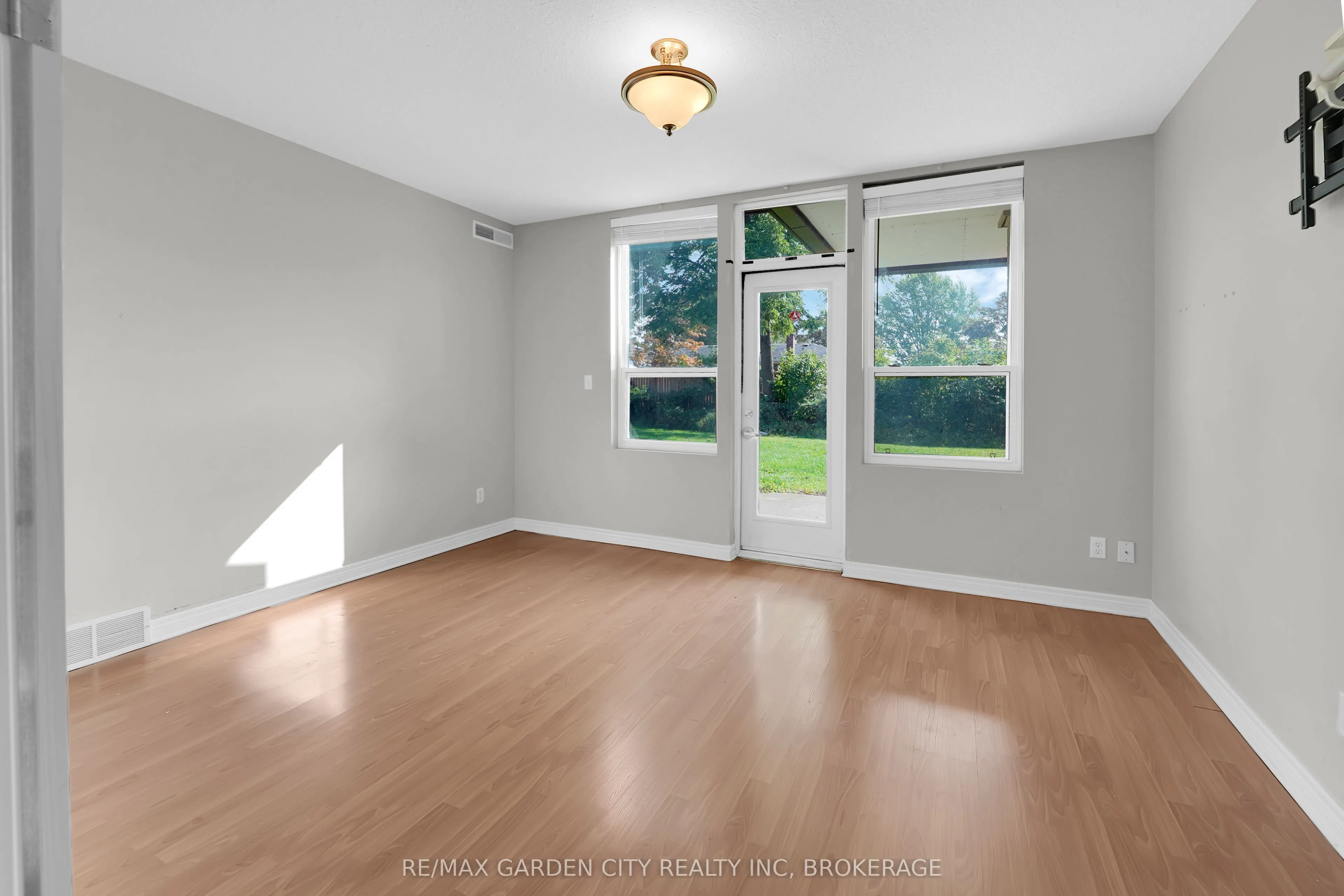 6350 Dorchester Road, #125