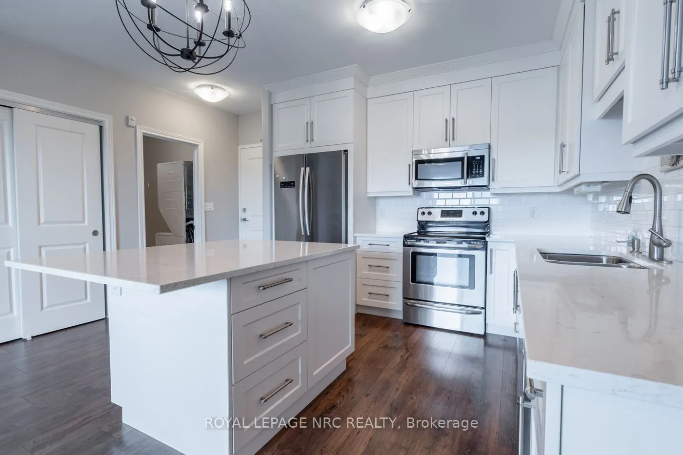 379 SCOTT Street, #404