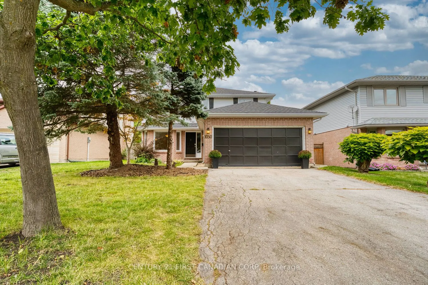 1030 AURORA Court