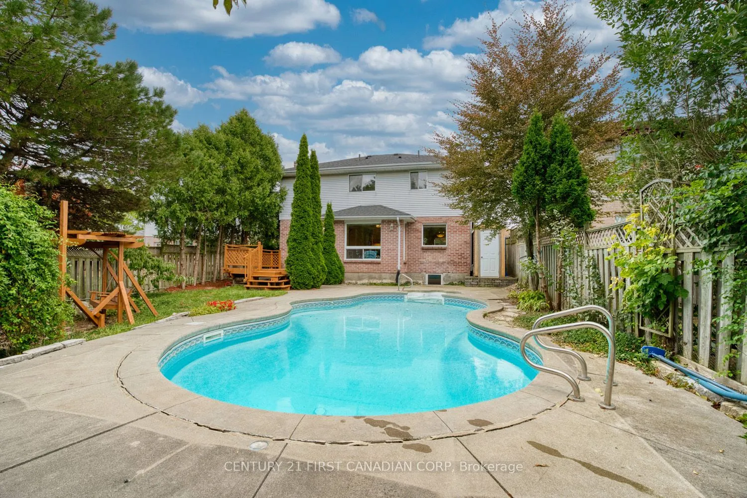 1030 AURORA Court