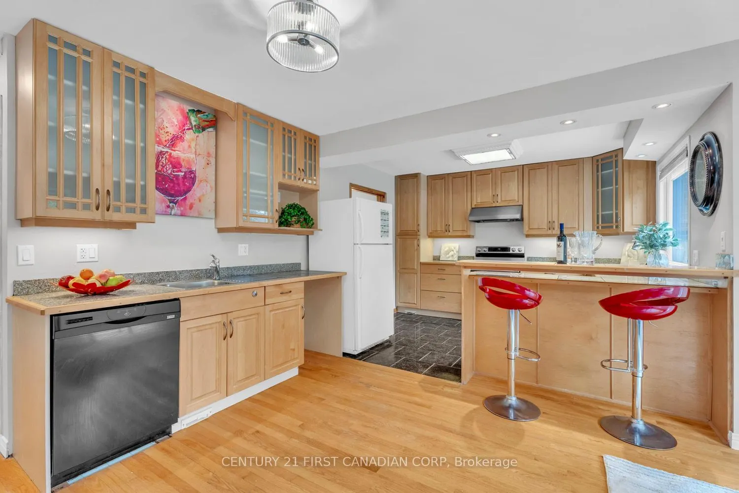 1030 AURORA Court