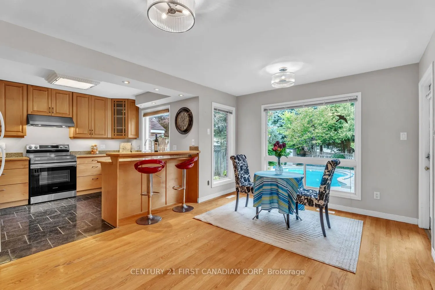 1030 AURORA Court