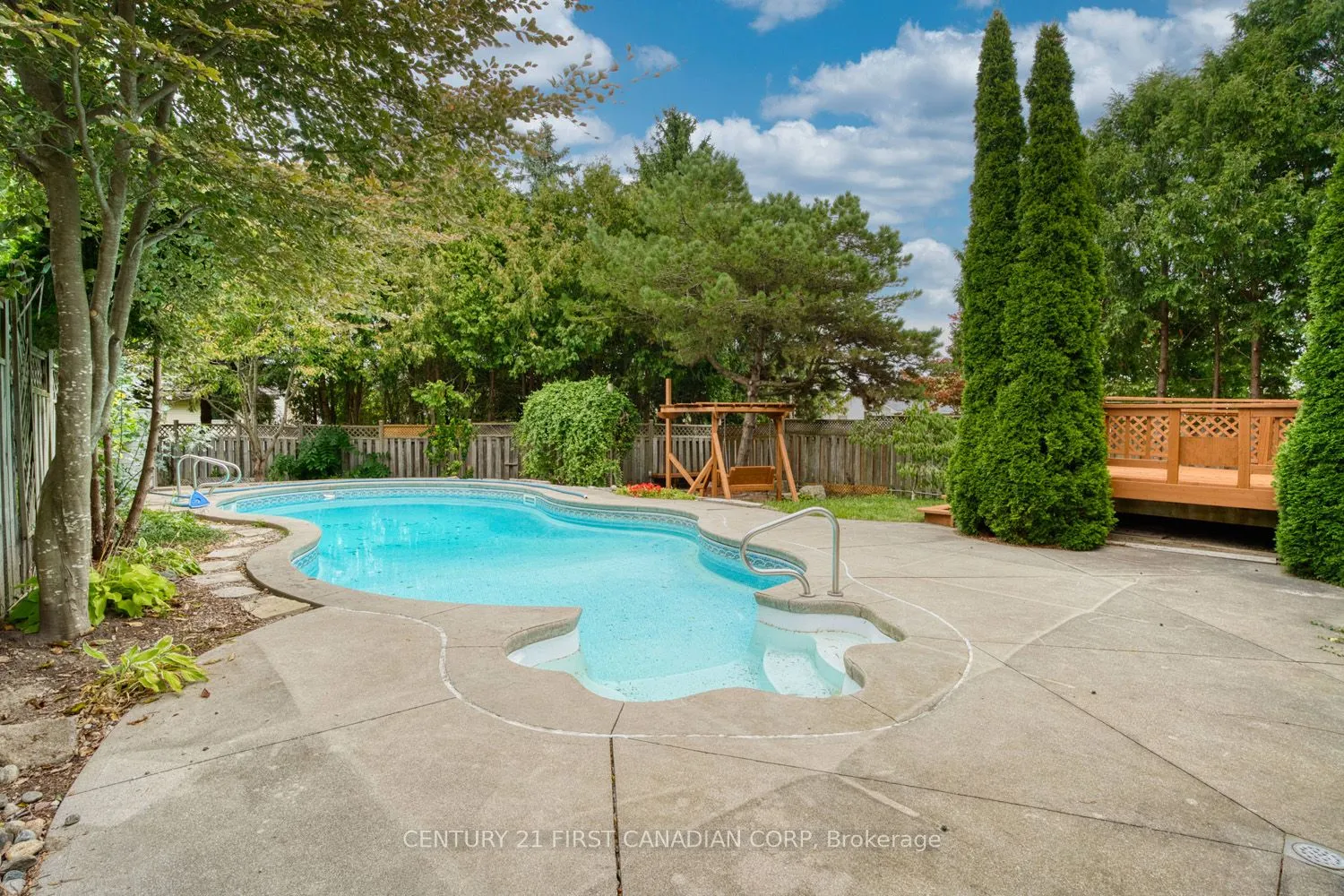 1030 AURORA Court