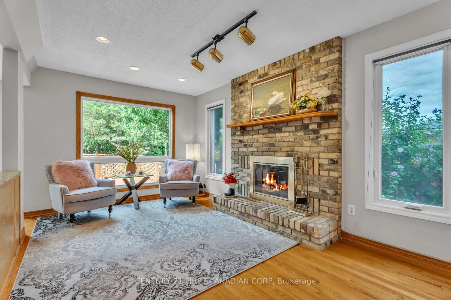 1030 AURORA Court