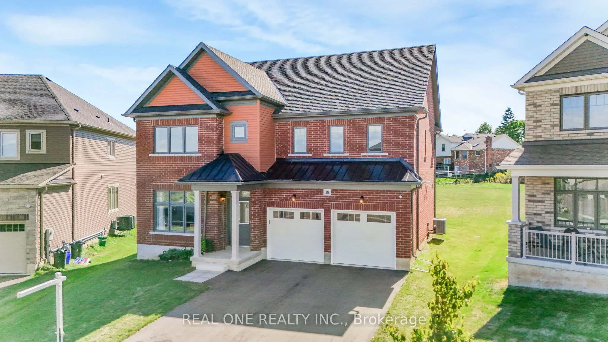 18 ORIOLE Crescent