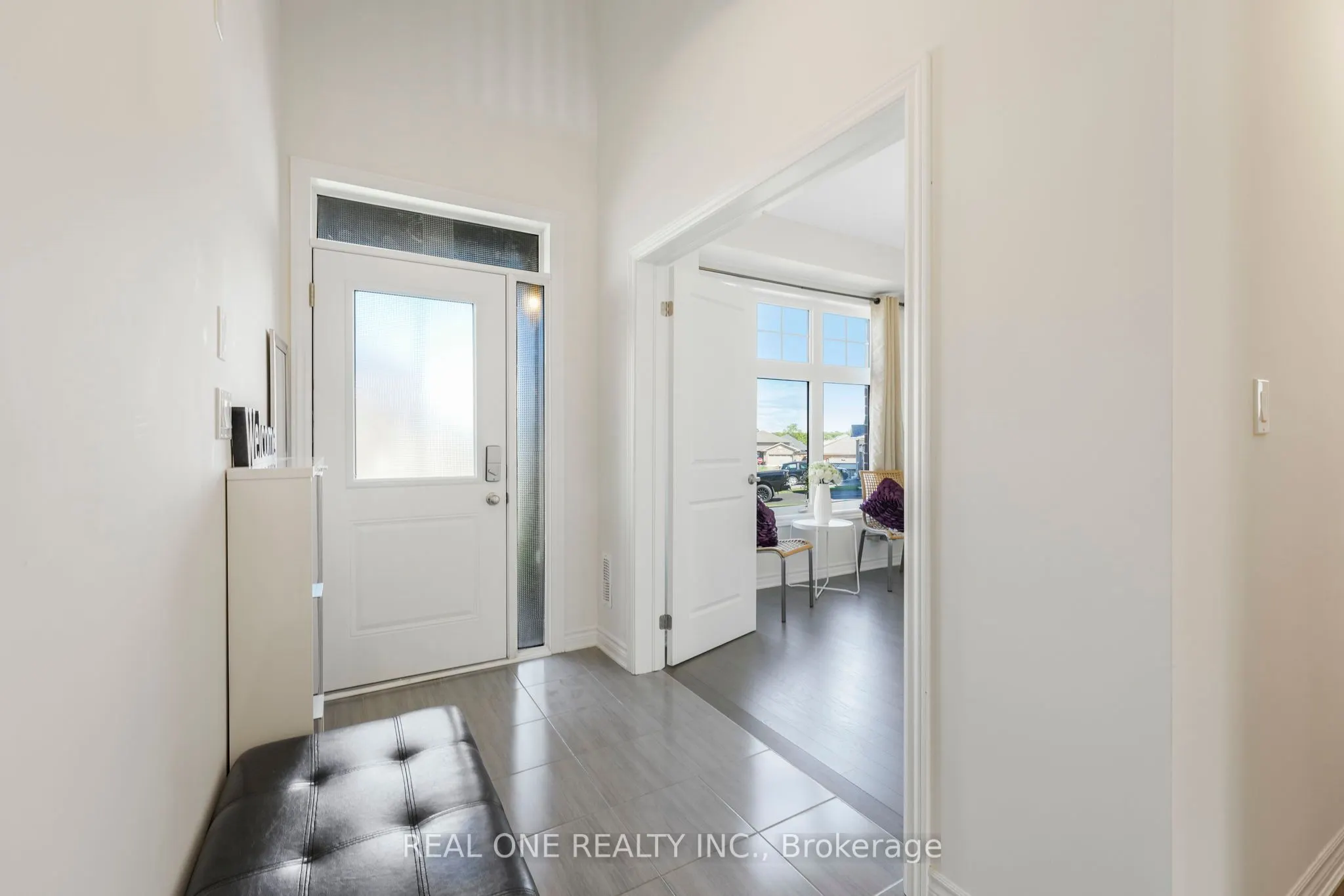 18 ORIOLE Crescent