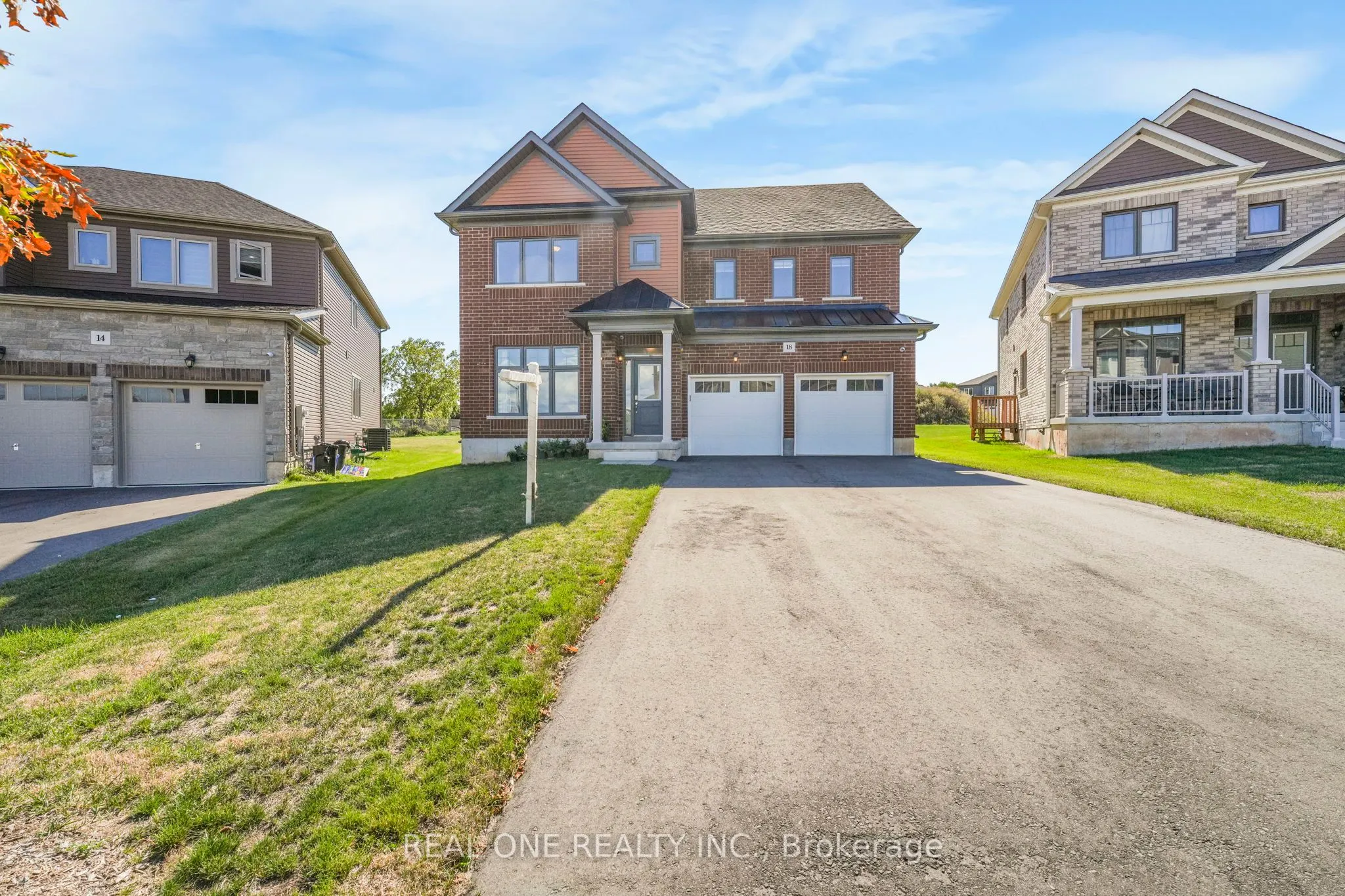 18 ORIOLE Crescent