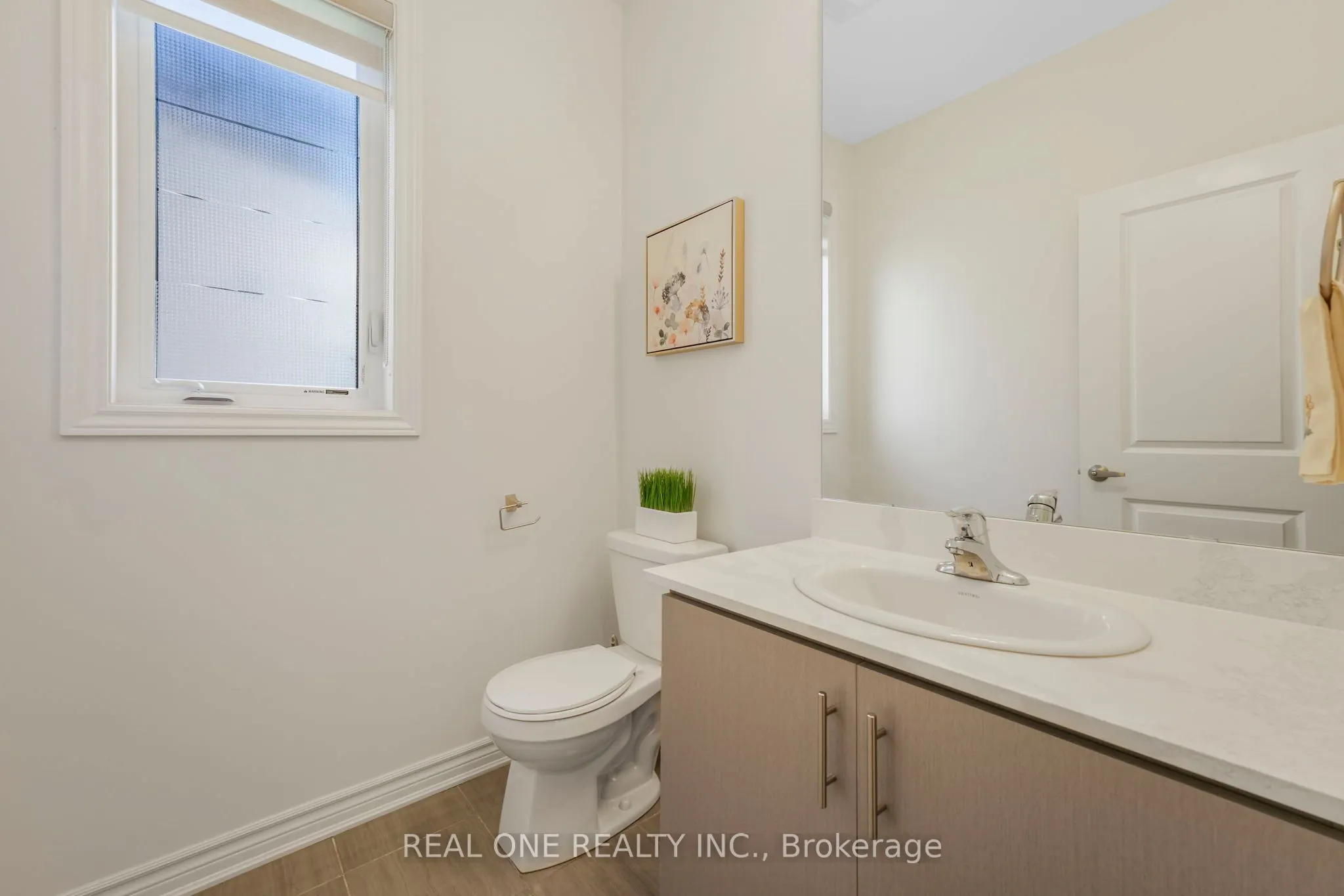 18 ORIOLE Crescent